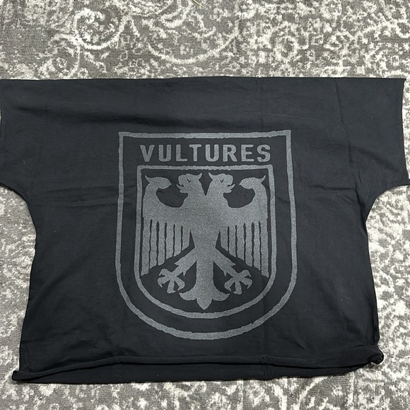 Yeezy ‘Vultures’ Boxy Tee - Picture 3 of 3